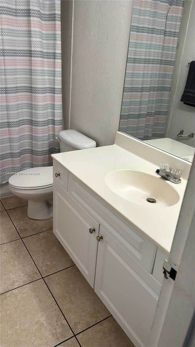 Small Image of 4920 NORTH WEST 79TH AVE #204, Doral Number 8