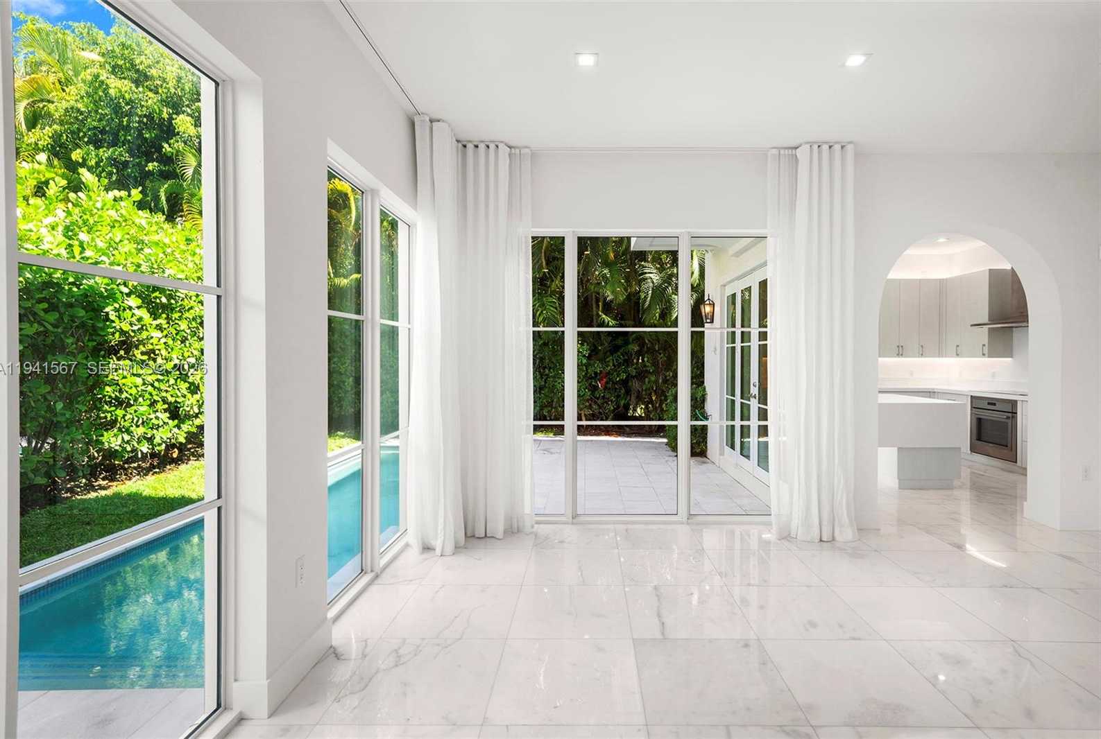 Small Image of 315 SANTANDER AVE #311, Coral Gables Number 14