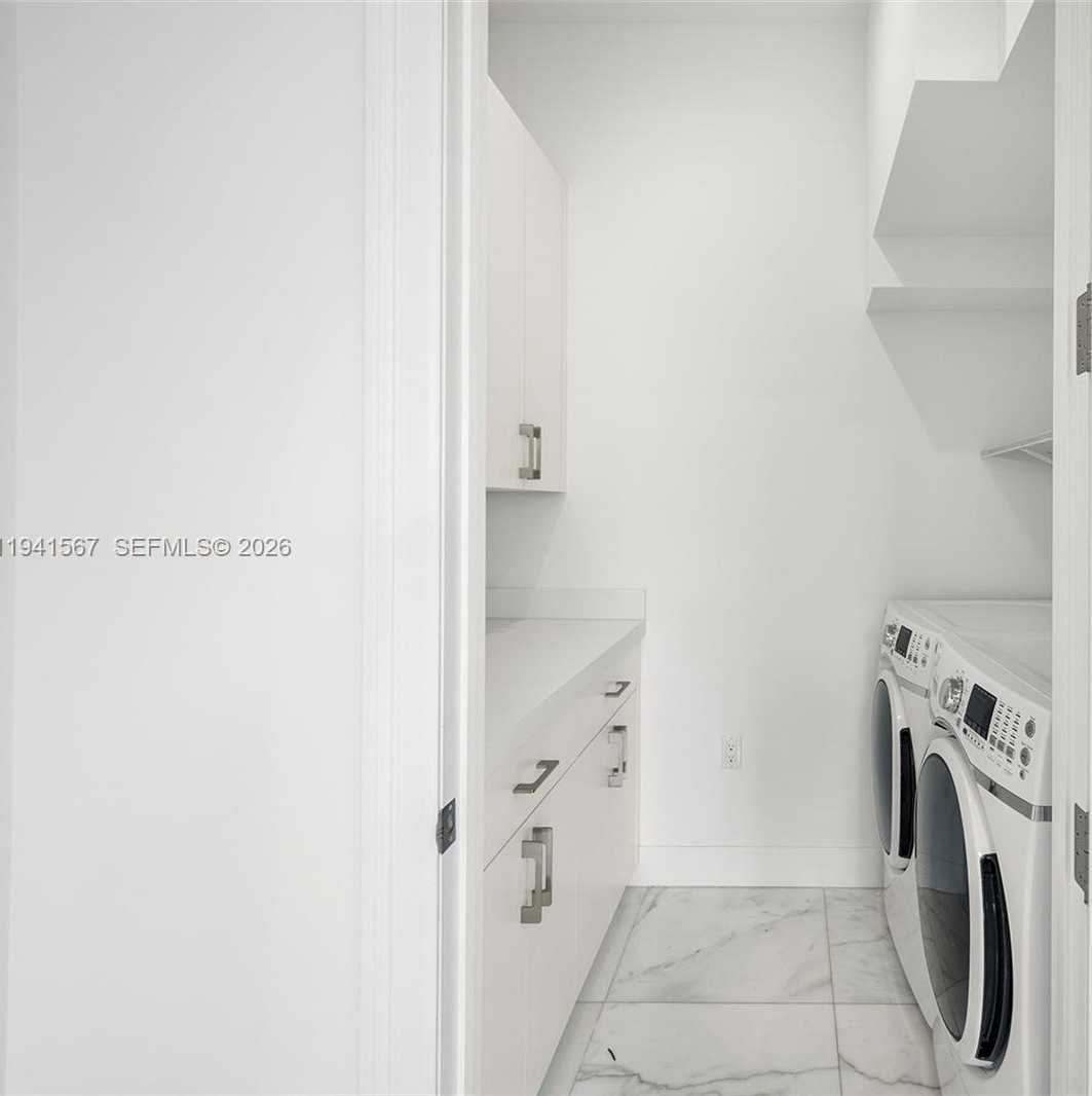 Small Image of 315 SANTANDER AVE #311, Coral Gables Number 16