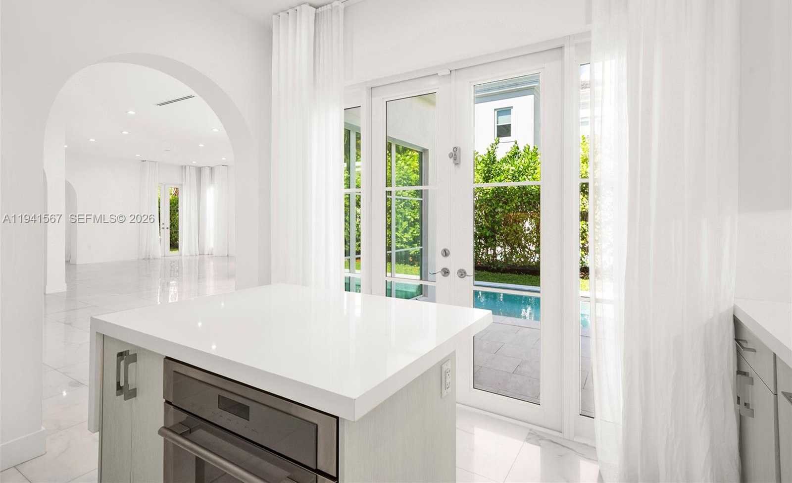 Small Image of 315 SANTANDER AVE #311, Coral Gables Number 20