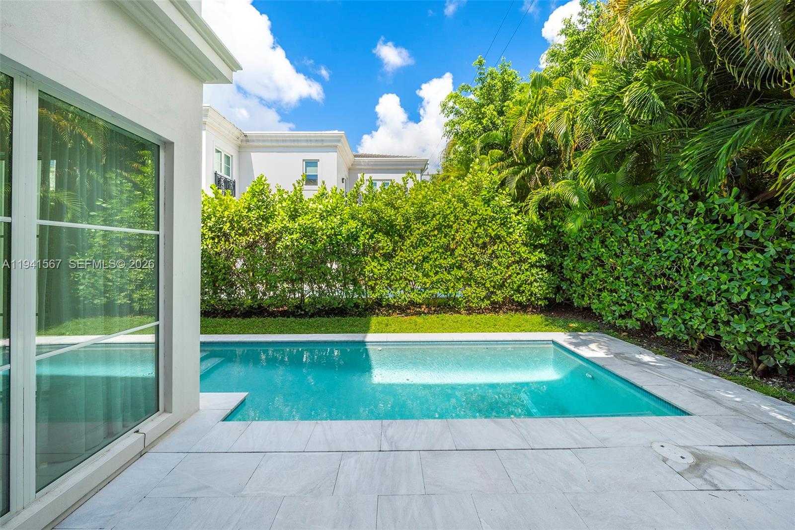 Small Image of 315 SANTANDER AVE #311, Coral Gables Number 30