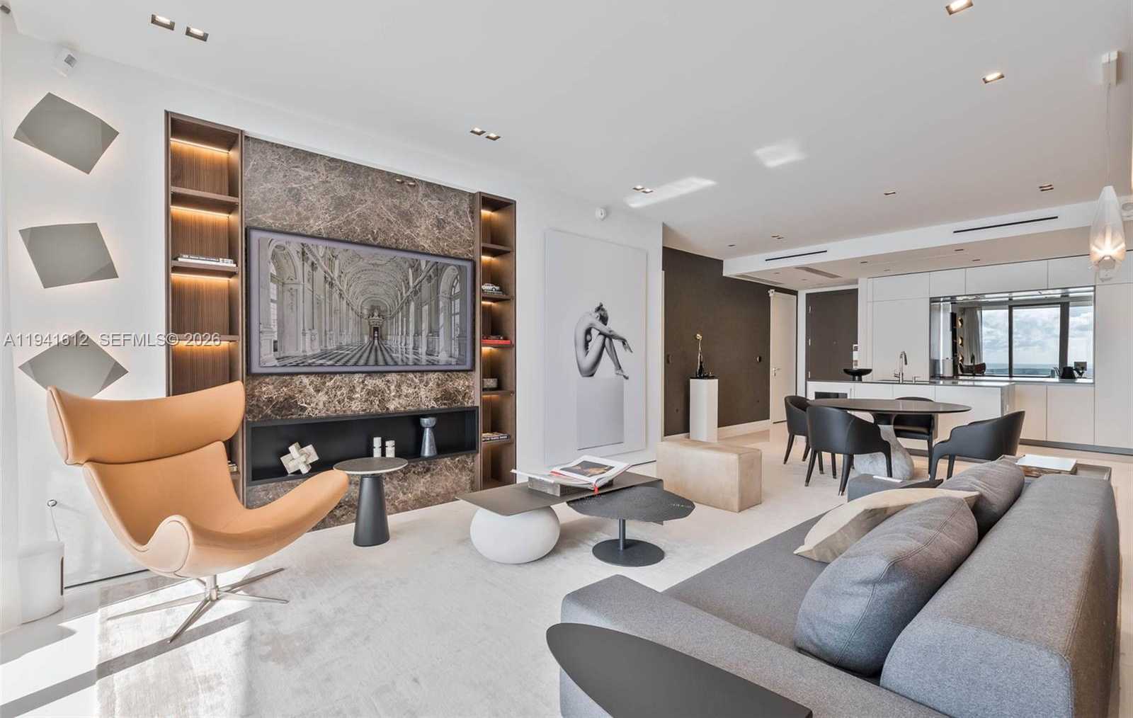 Small Image of 300 BISCAYNE BOULEVARD WAY #5105W, Miami Number 20