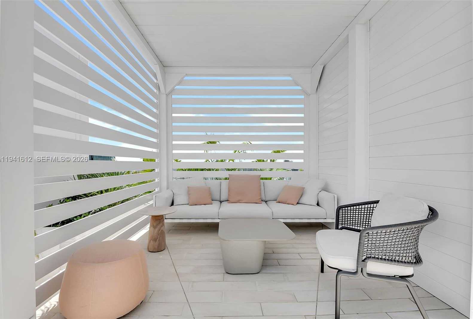 Small Image of 300 BISCAYNE BOULEVARD WAY #5105W, Miami Number 38
