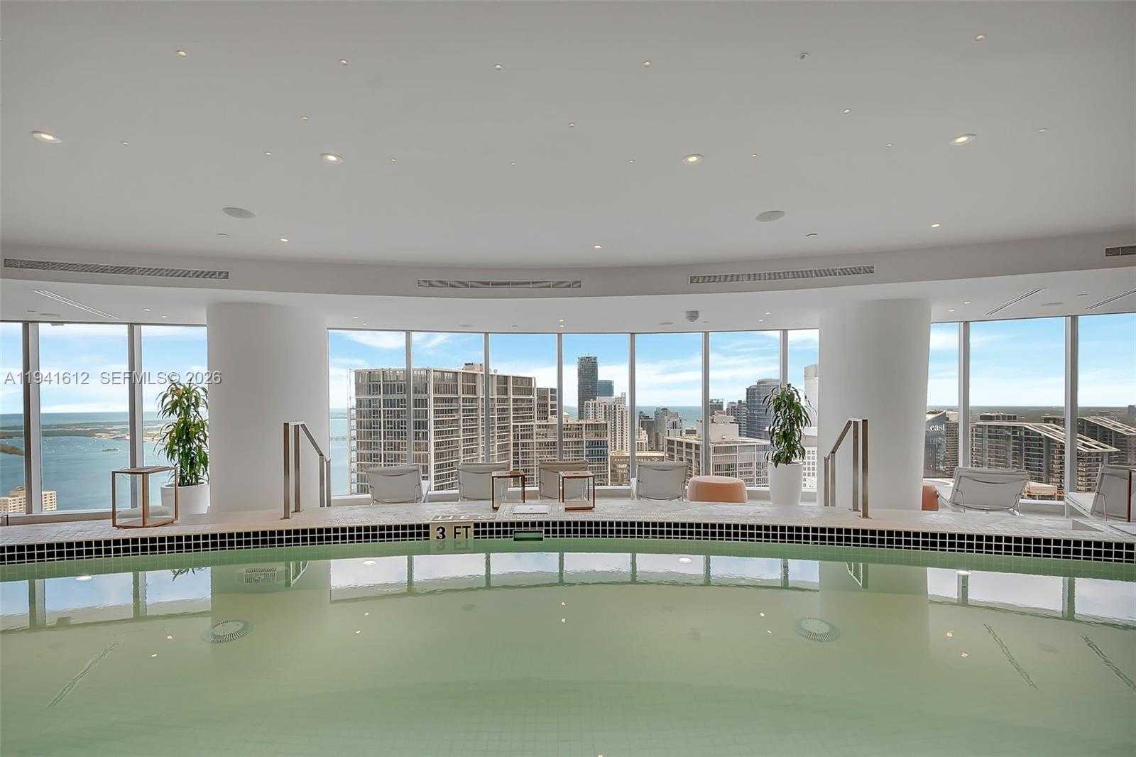 Small Image of 300 BISCAYNE BOULEVARD WAY #5105W, Miami Number 48