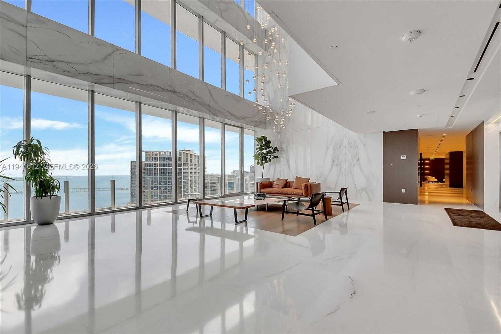 Small Image of 300 BISCAYNE BOULEVARD WAY #5105W, Miami Number 67
