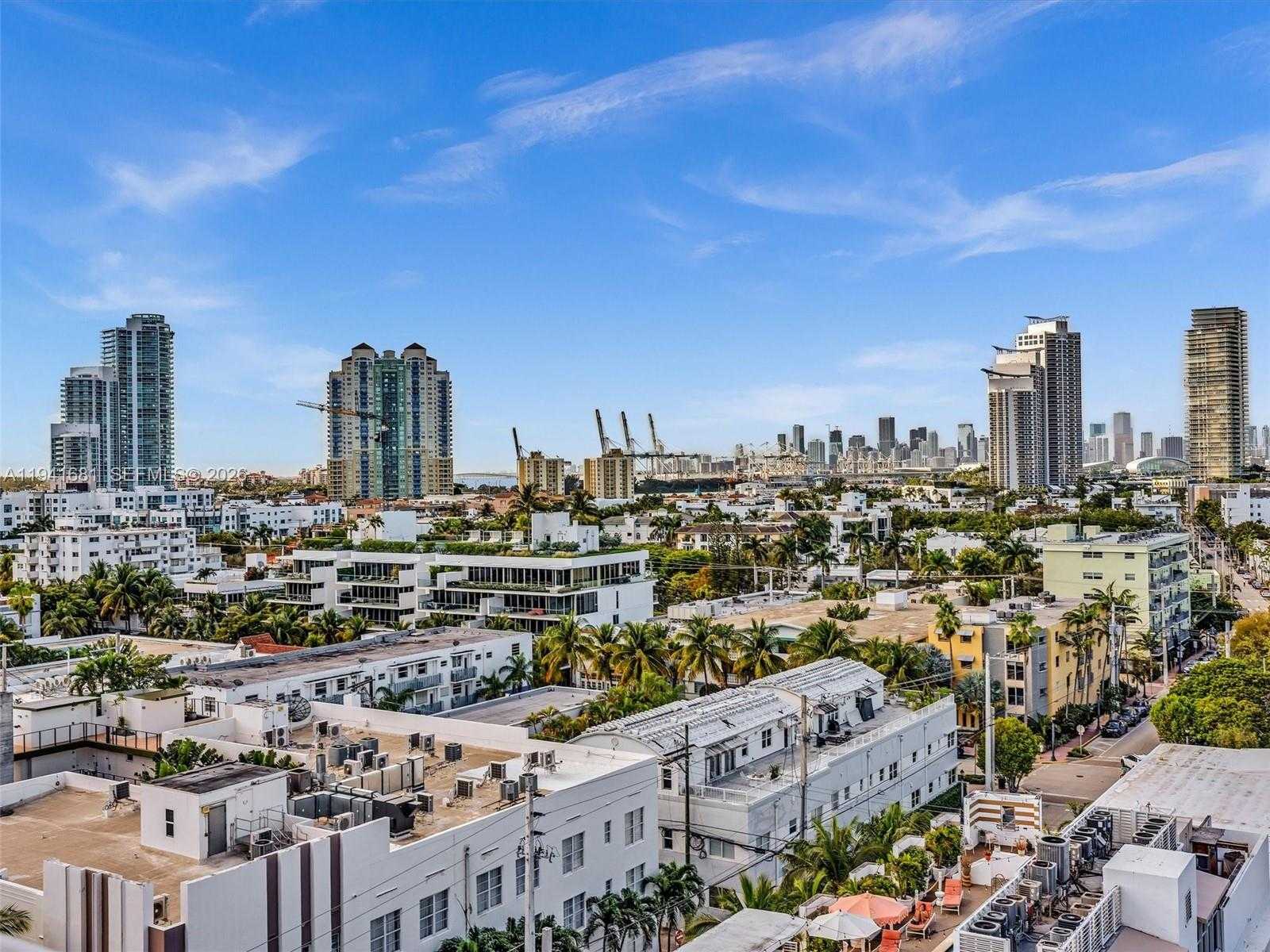 Small Image of 401 OCEAN DR #1103, Miami Beach Number 10