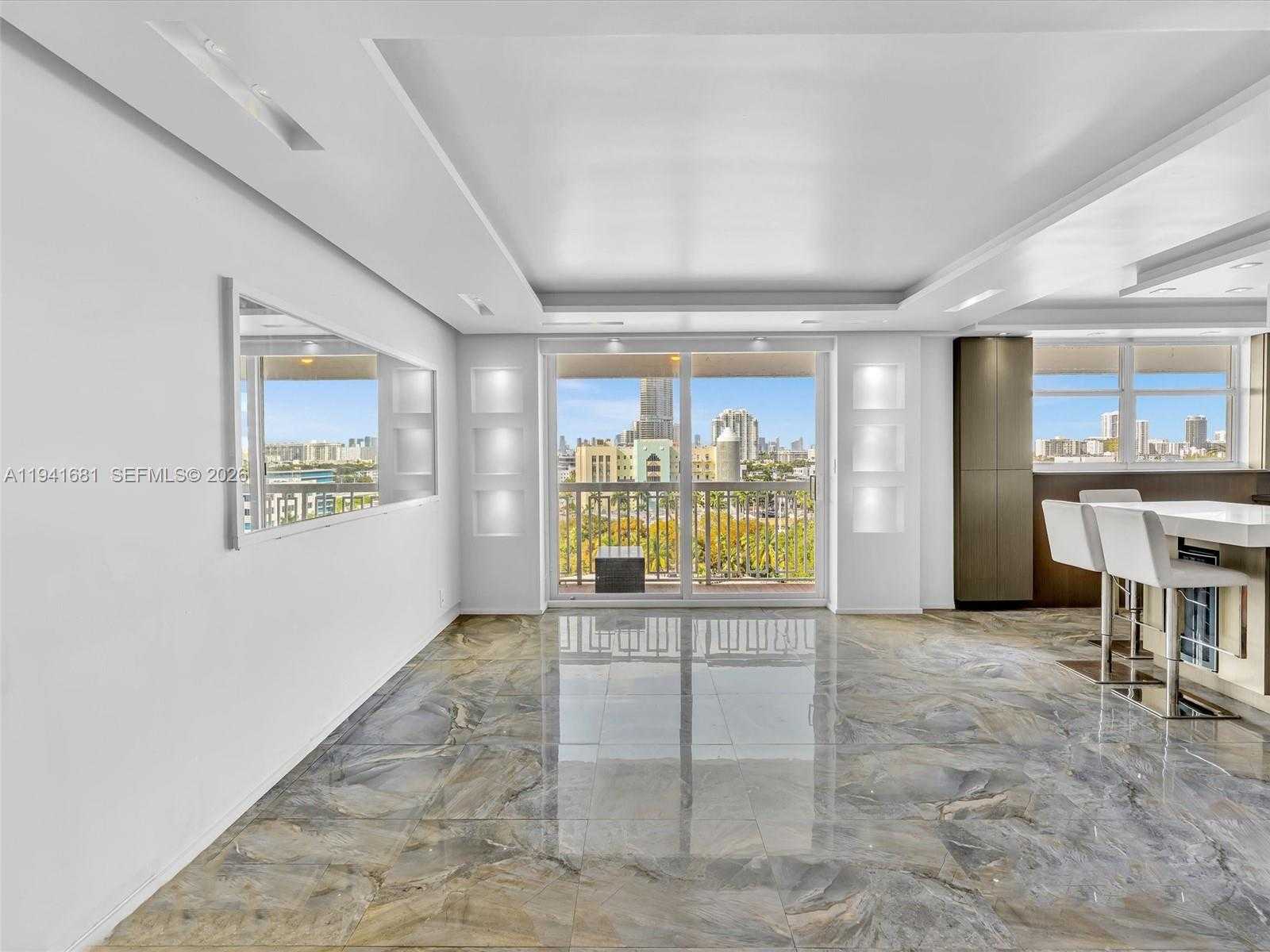 Small Image of 401 OCEAN DR #1103, Miami Beach Number 12