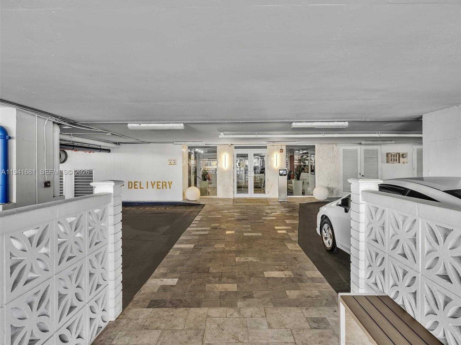 Small Image of 401 OCEAN DR #1103, Miami Beach Number 40