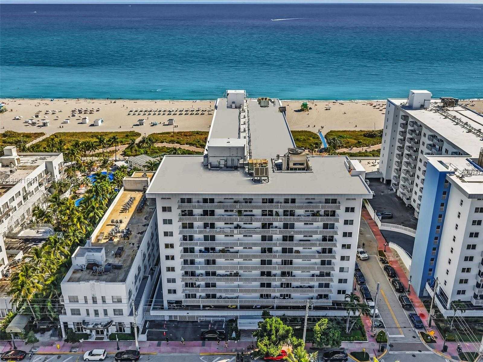 Small Image of 401 OCEAN DR #1103, Miami Beach Number 50