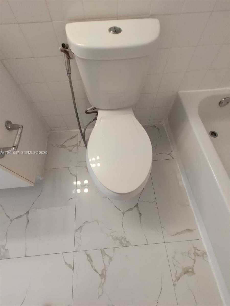 Small Image of 5099 NORTH WEST 7TH ST #PH03 (1103), Miami Number 14