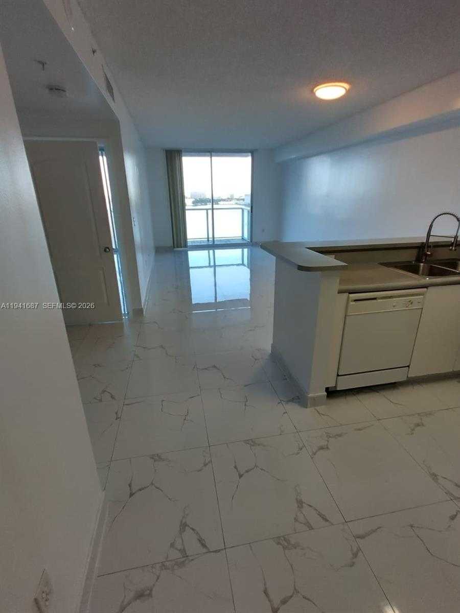 Small Image of 5099 NORTH WEST 7TH ST #PH03 (1103), Miami Number 4