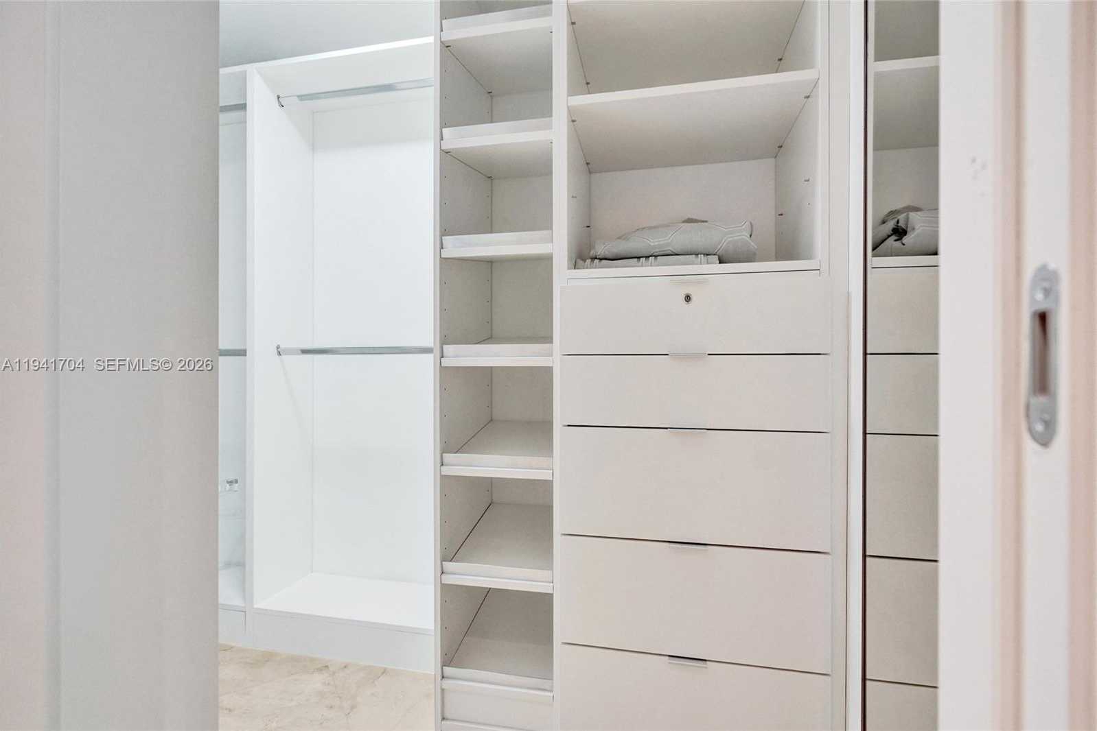 Small Image of 1800 SOUTH OCEAN DR #4403, Hallandale Beach Number 22