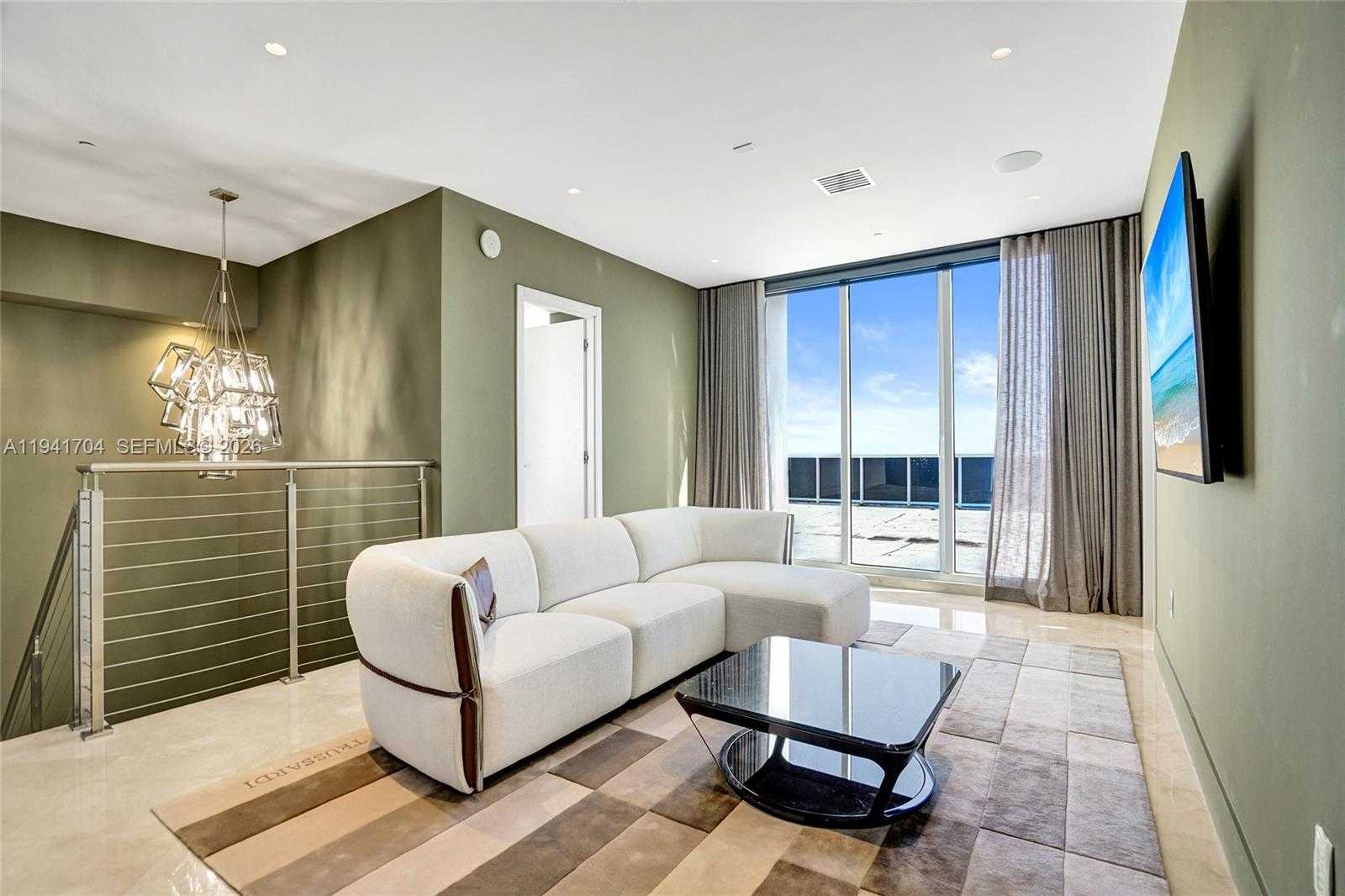 Small Image of 1800 SOUTH OCEAN DR #4403, Hallandale Beach Number 38