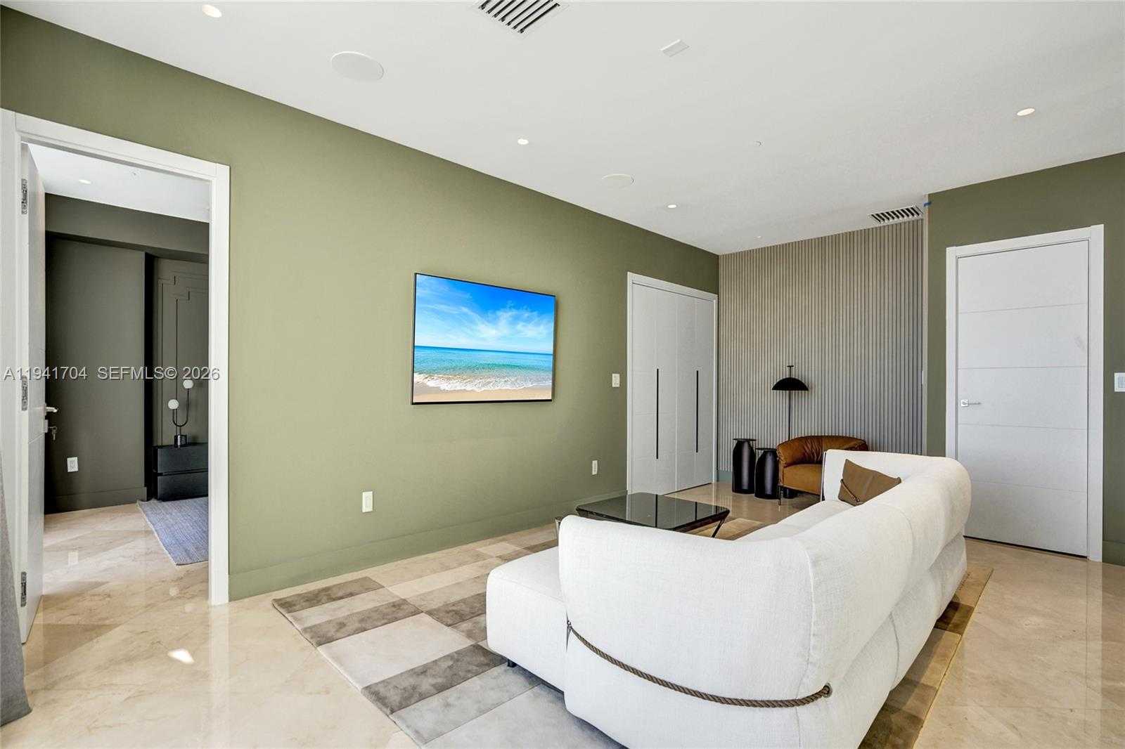 Small Image of 1800 SOUTH OCEAN DR #4403, Hallandale Beach Number 41