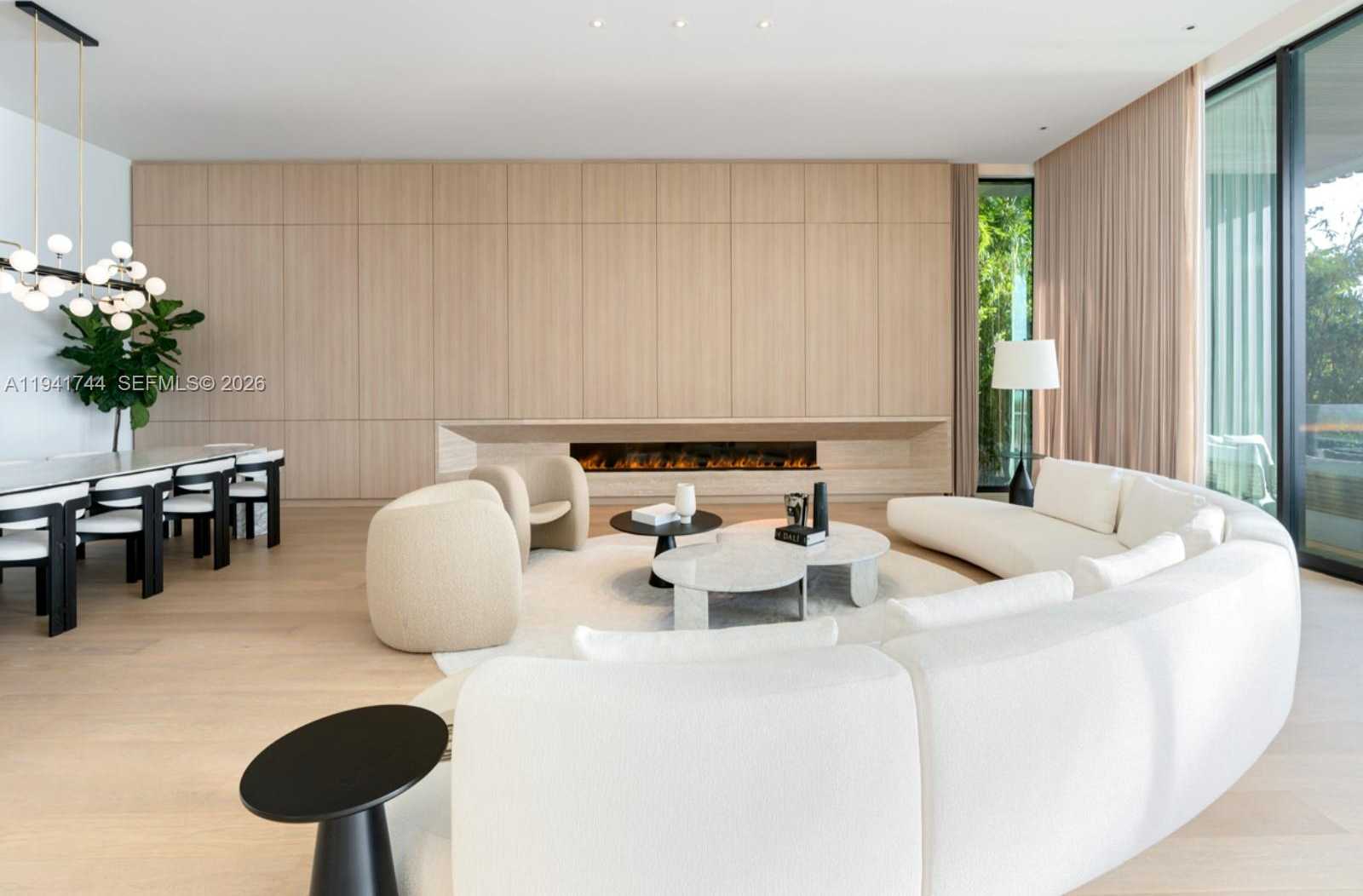 Small Image of 28 WEST DILIDO DR, Miami Beach Number 4