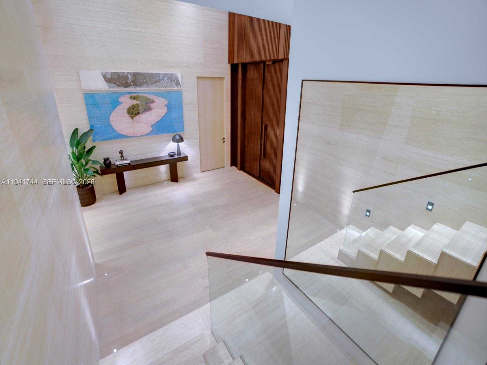 Small Image of 28 WEST DILIDO DR, Miami Beach Number 48