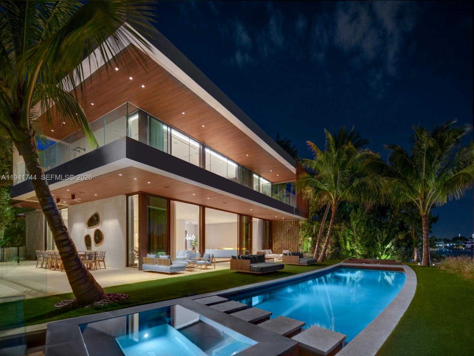 Small Image of 28 WEST DILIDO DR, Miami Beach Number 51