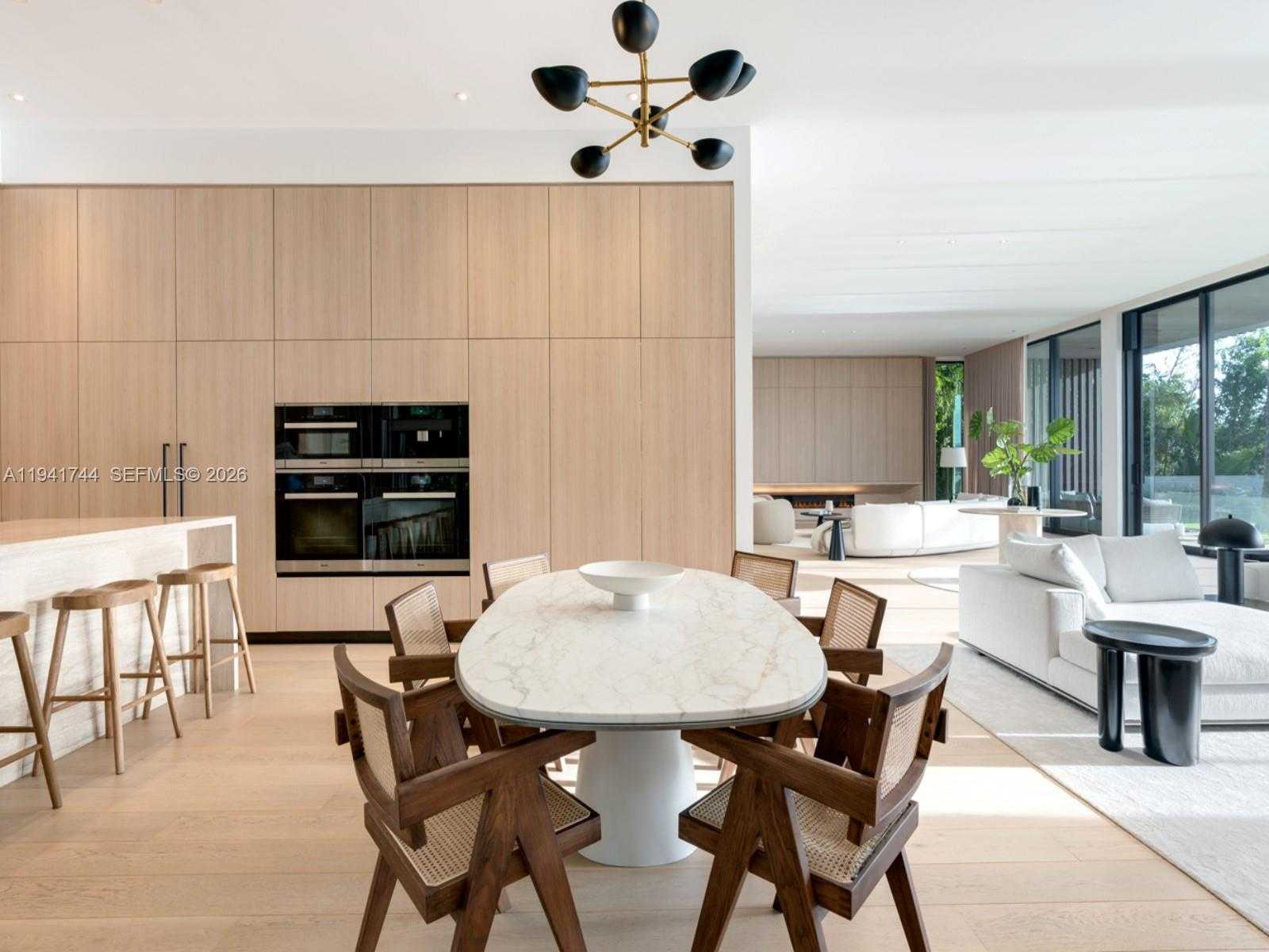 Small Image of 28 WEST DILIDO DR, Miami Beach Number 8