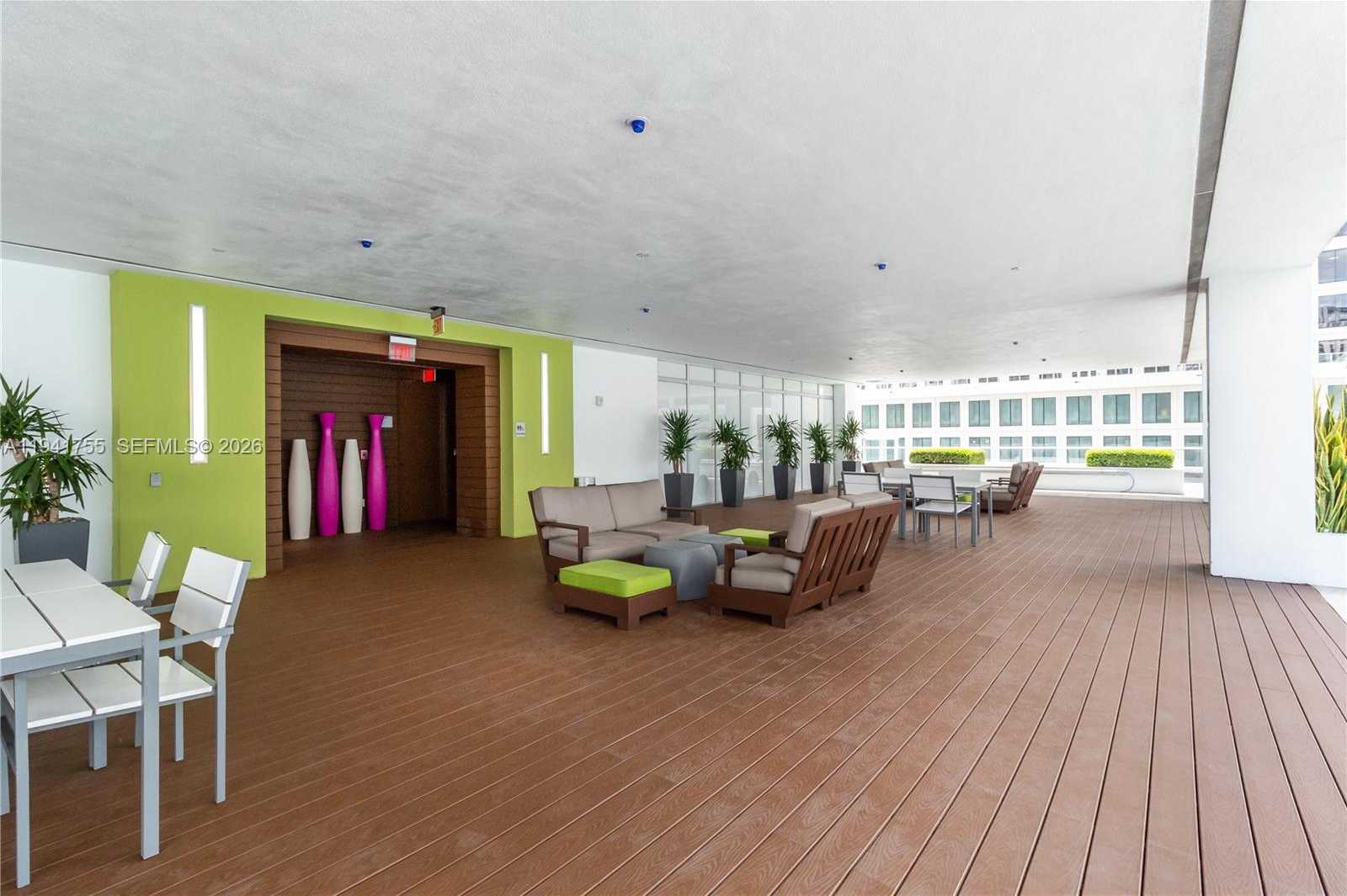 Small Image of 55 SOUTH EAST 6 ST #1202, Miami Number 36