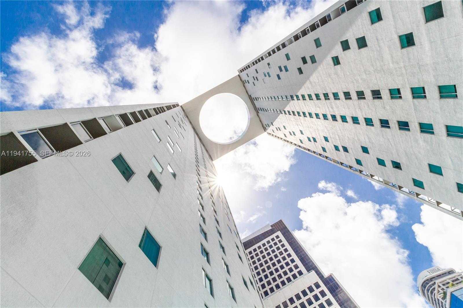 Small Image of 55 SOUTH EAST 6 ST #1202, Miami Number 42