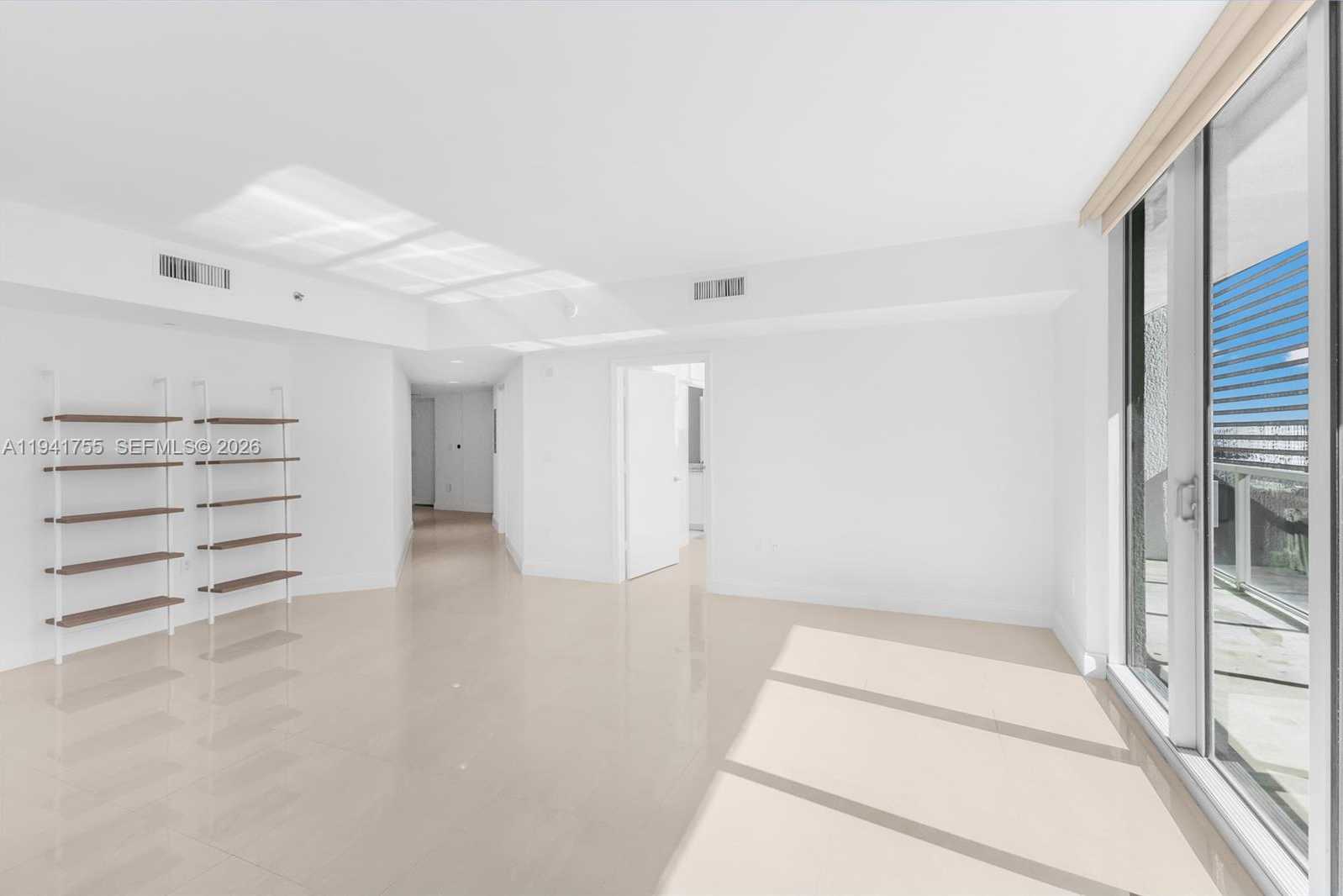 Small Image of 55 SOUTH EAST 6 ST #1202, Miami Number 8