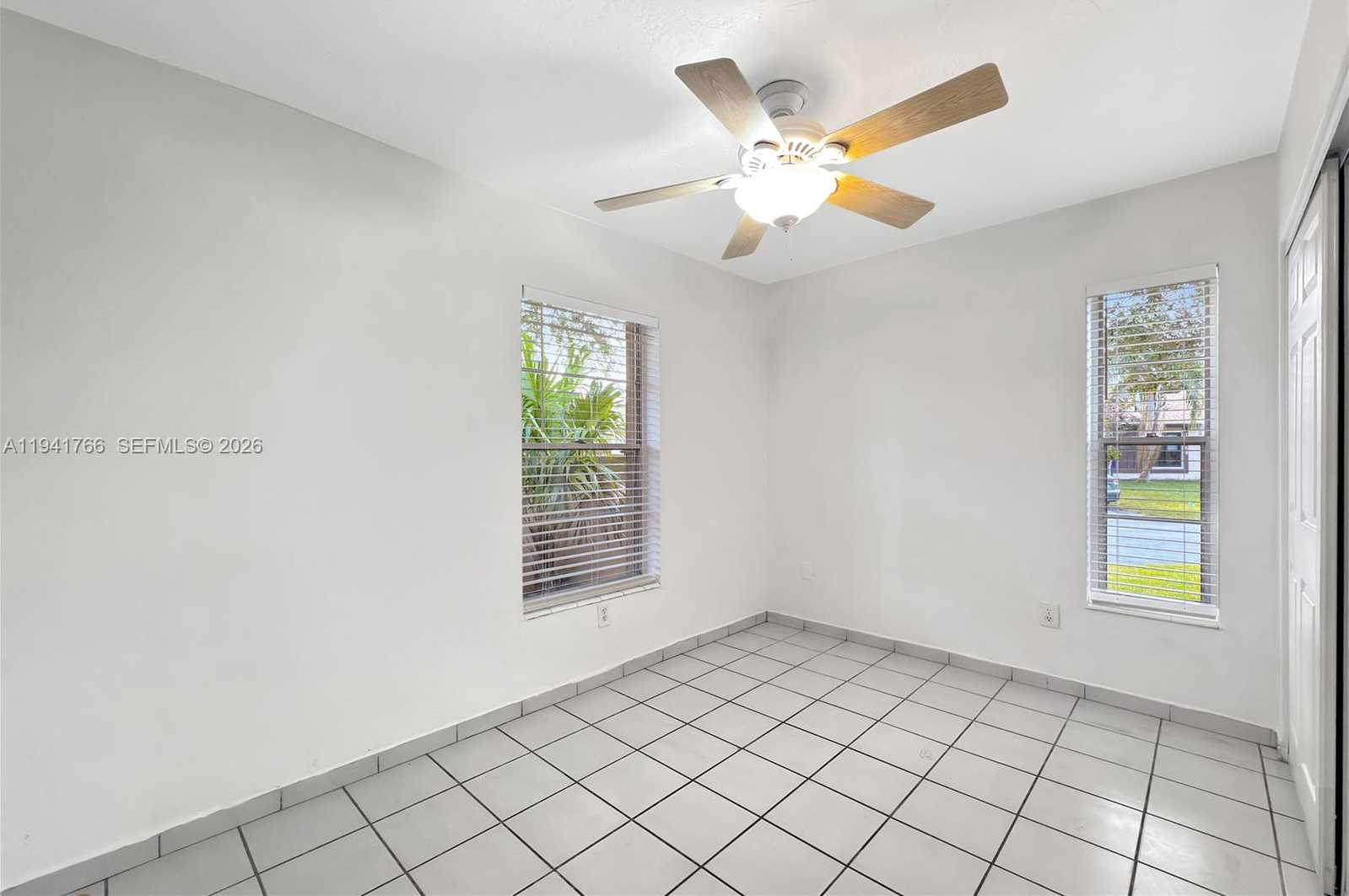 Small Image of 11959 SOUTH WEST 110TH ST CIR S, Miami Number 7
