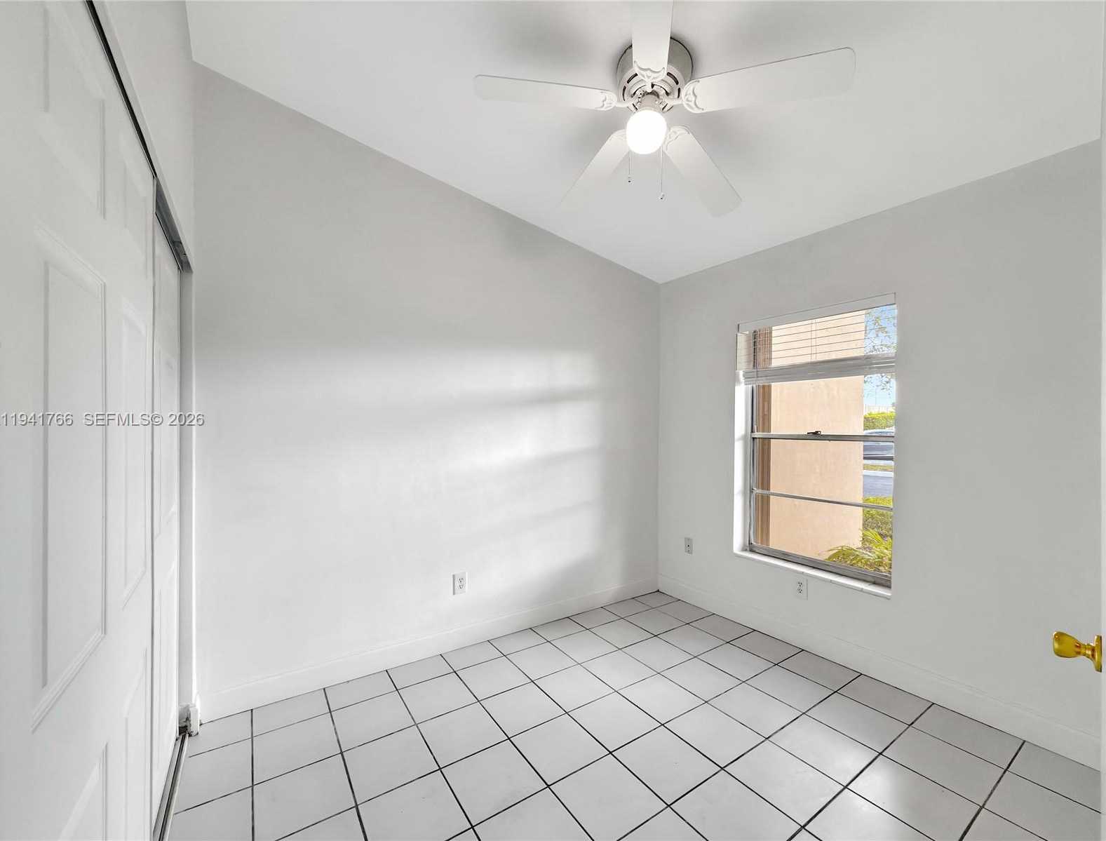 Small Image of 11959 SOUTH WEST 110TH ST CIR S, Miami Number 8