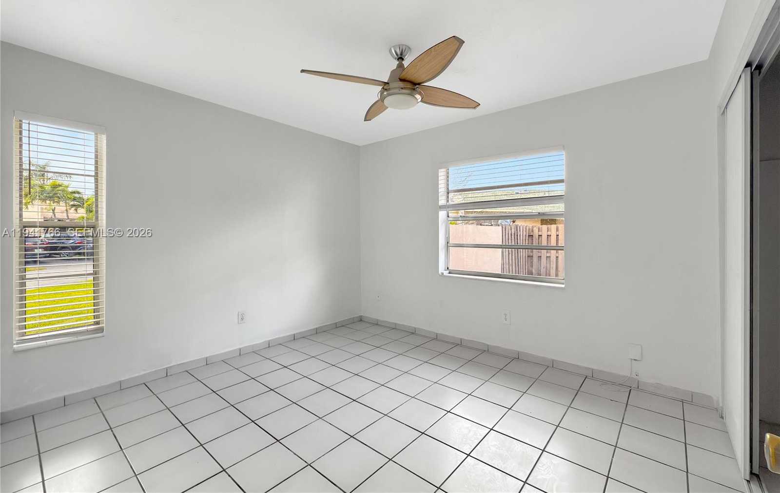 Small Image of 11959 SOUTH WEST 110TH ST CIR S, Miami Number 9