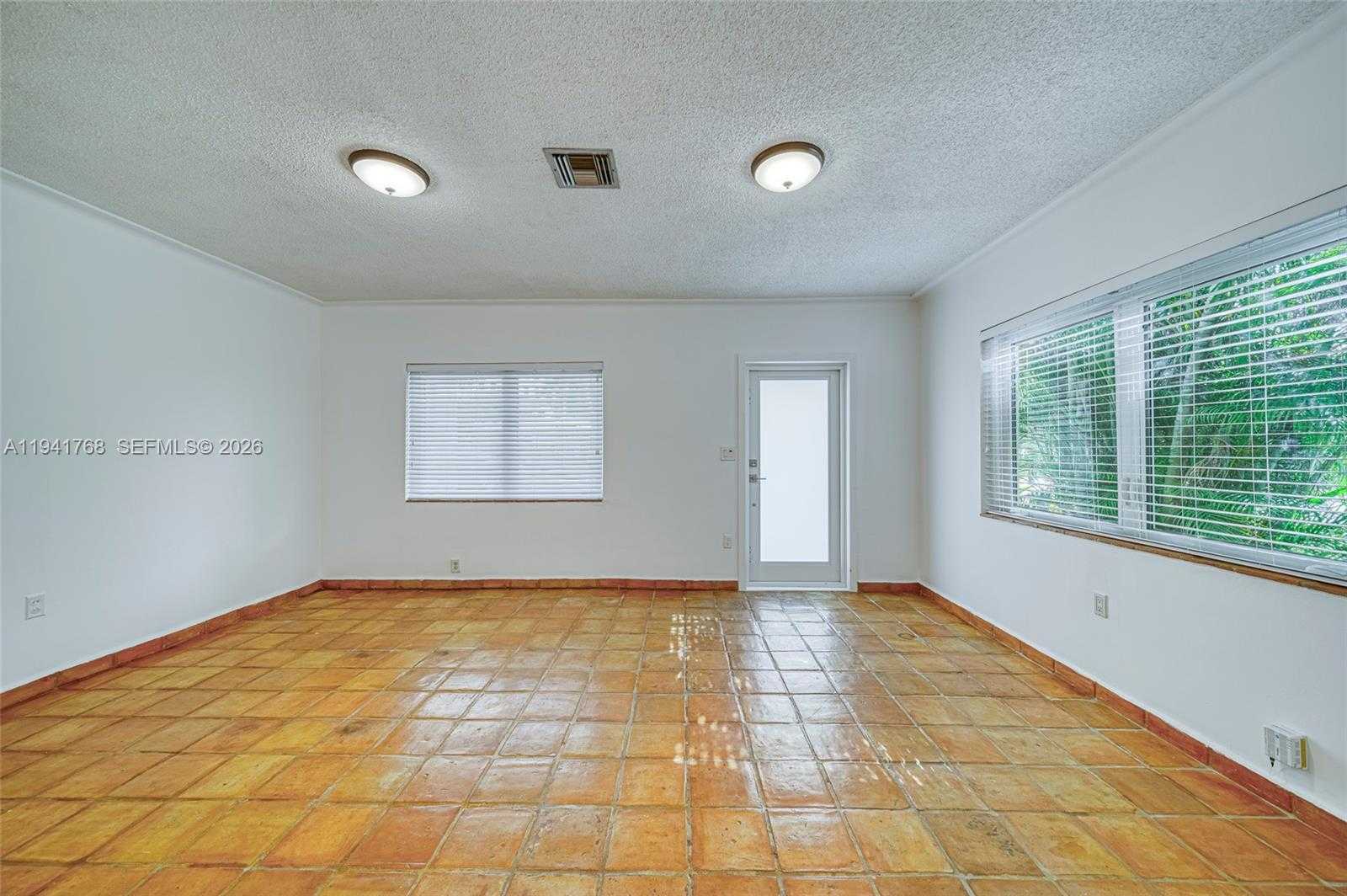 Small Image of 104 SANTANDER AVE, Coral Gables Number 6