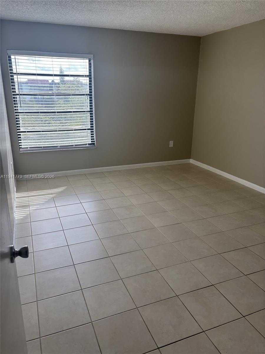 Small Image of 5800 SOUTH WEST 127TH AVE #2403, Miami Number 16