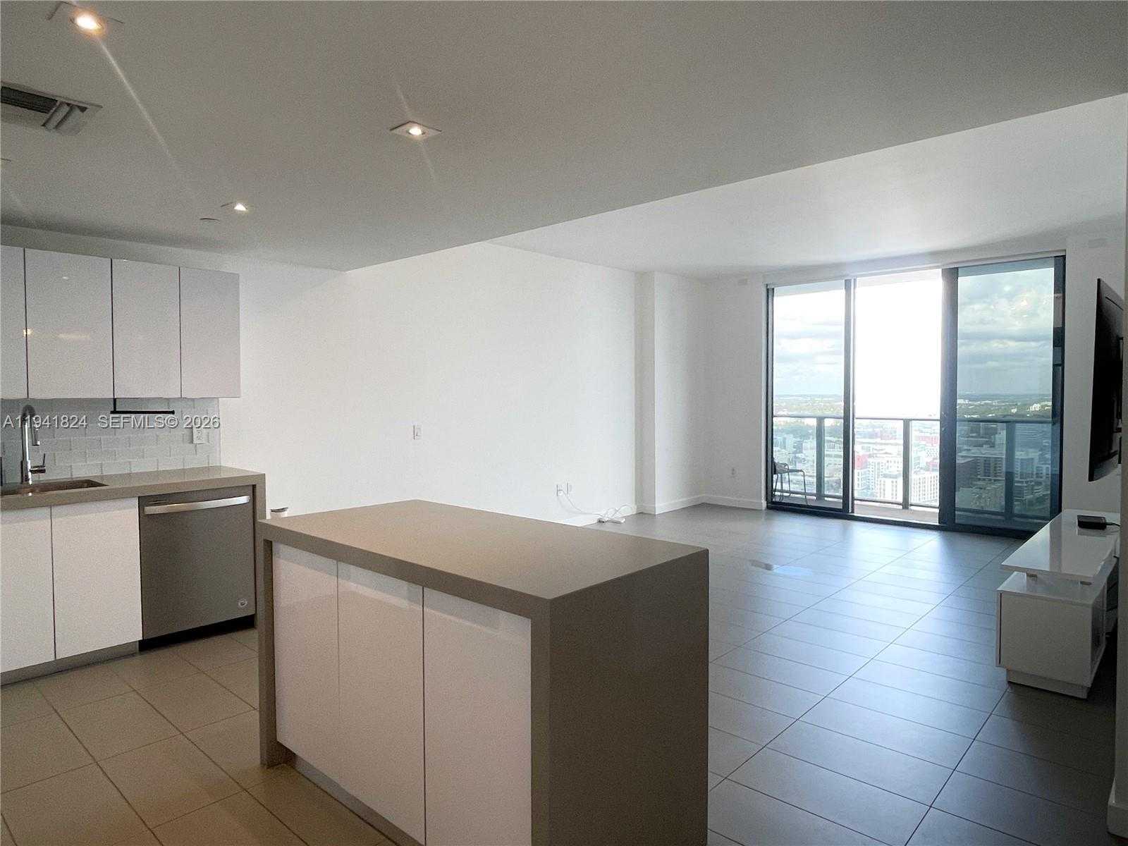 Small Image of 1600 NORTH EAST 1ST AVE #3618, Miami Number 13