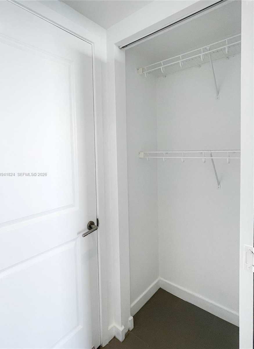 Small Image of 1600 NORTH EAST 1ST AVE #3618, Miami Number 7