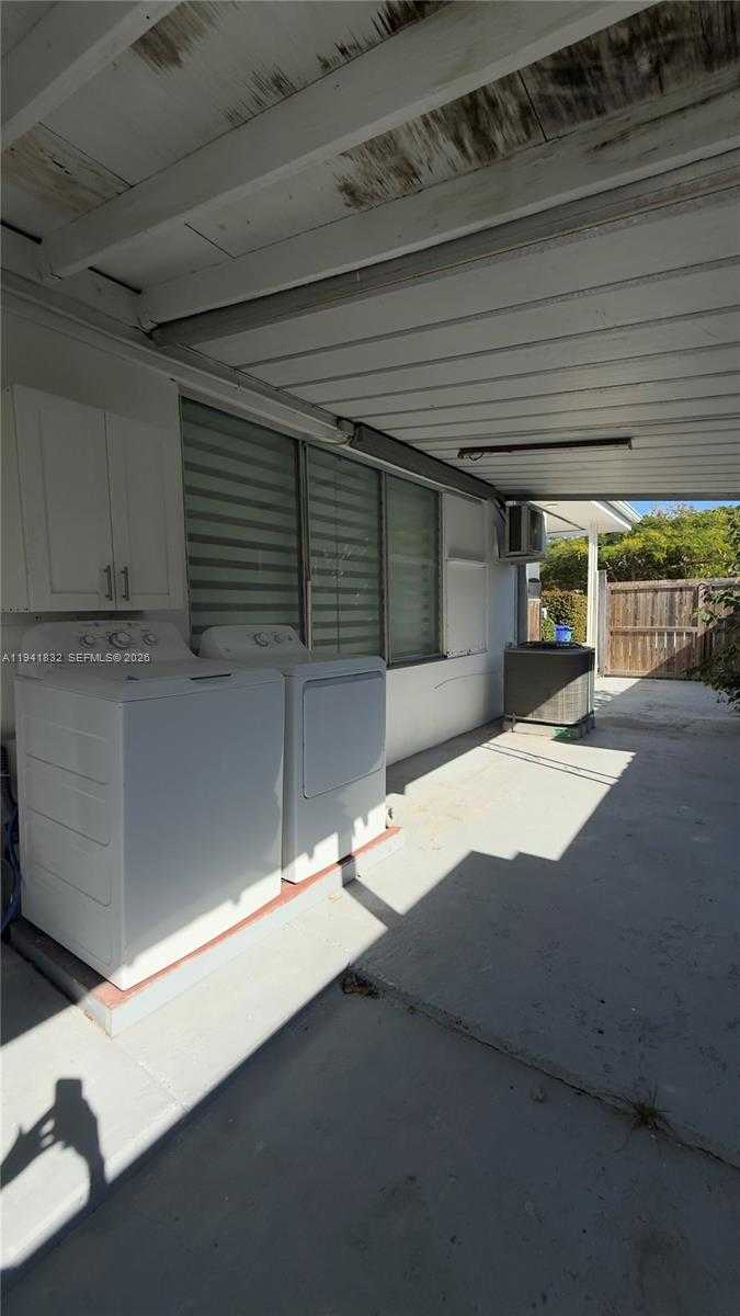 Small Image of 2000 SOUTH WEST 13TH ST, Miami Number 20