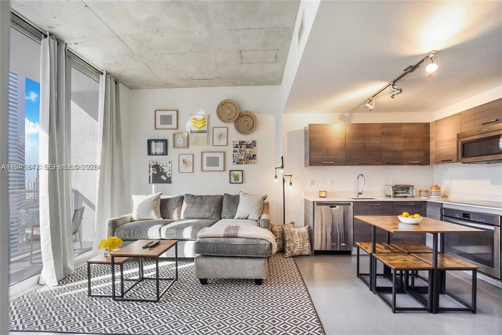 Small Image of 151 SOUTH EAST 1ST ST #2109, Miami Number 3