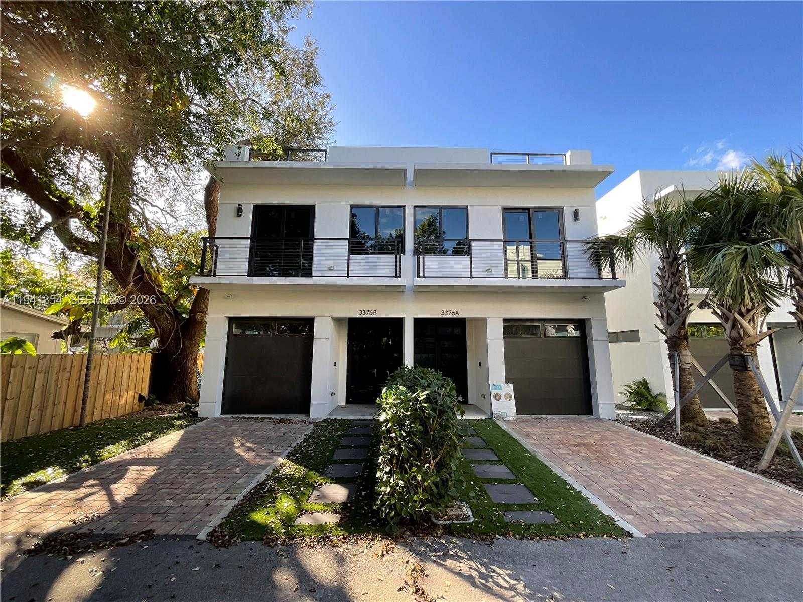 Small Image of 3376 PERRY FROW DR #A, Miami Number 2