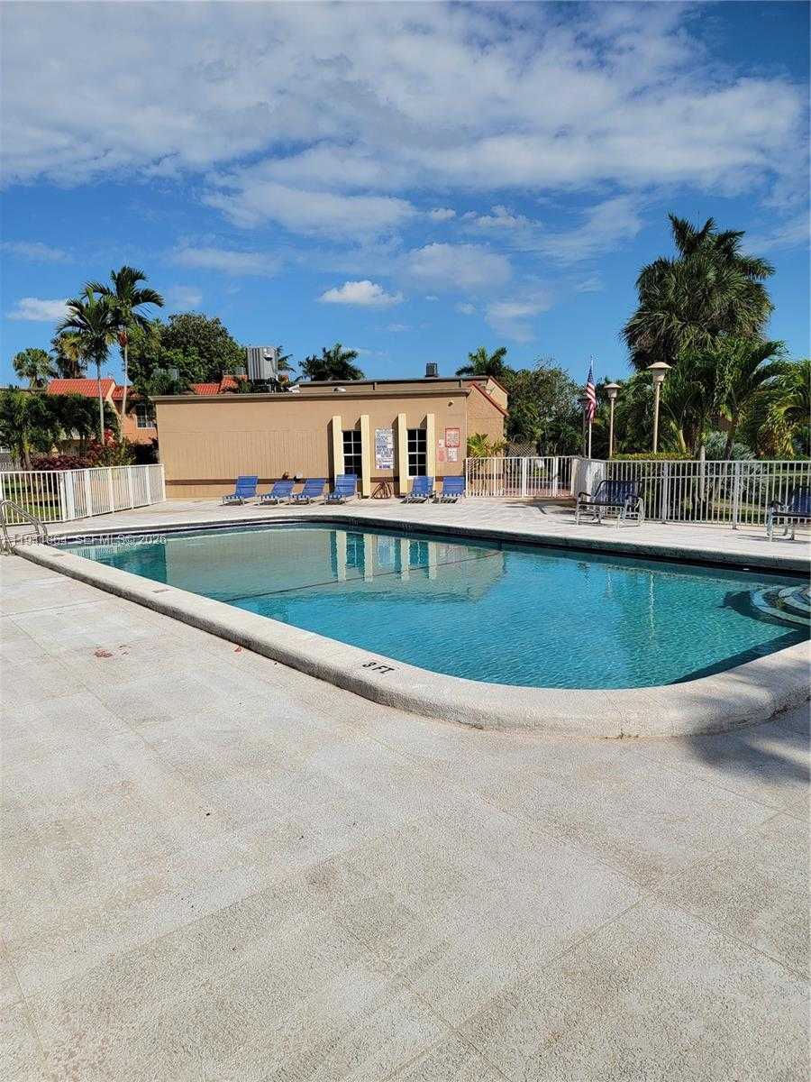 Small Image of 4804 NORTH WEST 79TH AVE #303, Doral Number 25