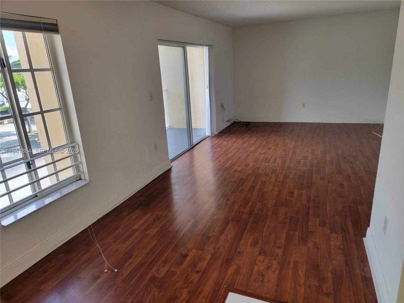 Small Image of 4804 NORTH WEST 79TH AVE #303, Doral Number 4