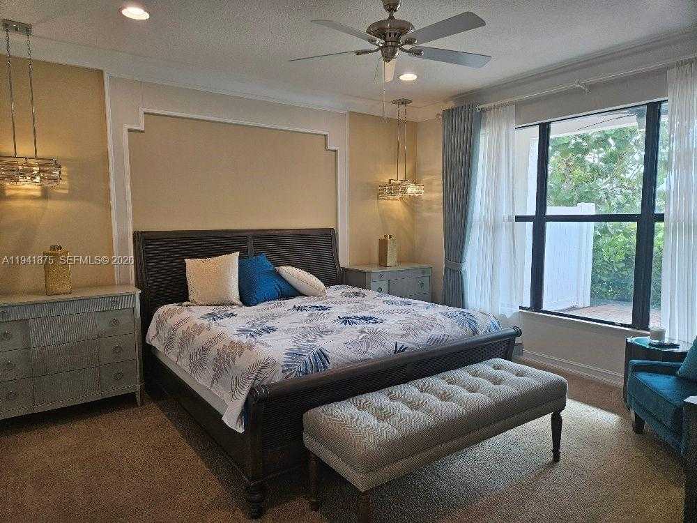 Small Image of 10226 AKENSIDE DR, Boca Raton Number 11