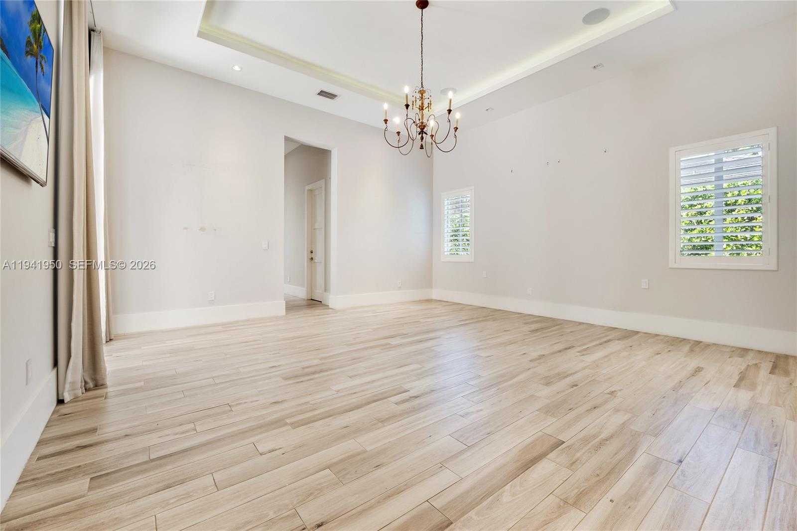 Small Image of 6880 SOUTH WEST 82ND AVE, Miami Number 12