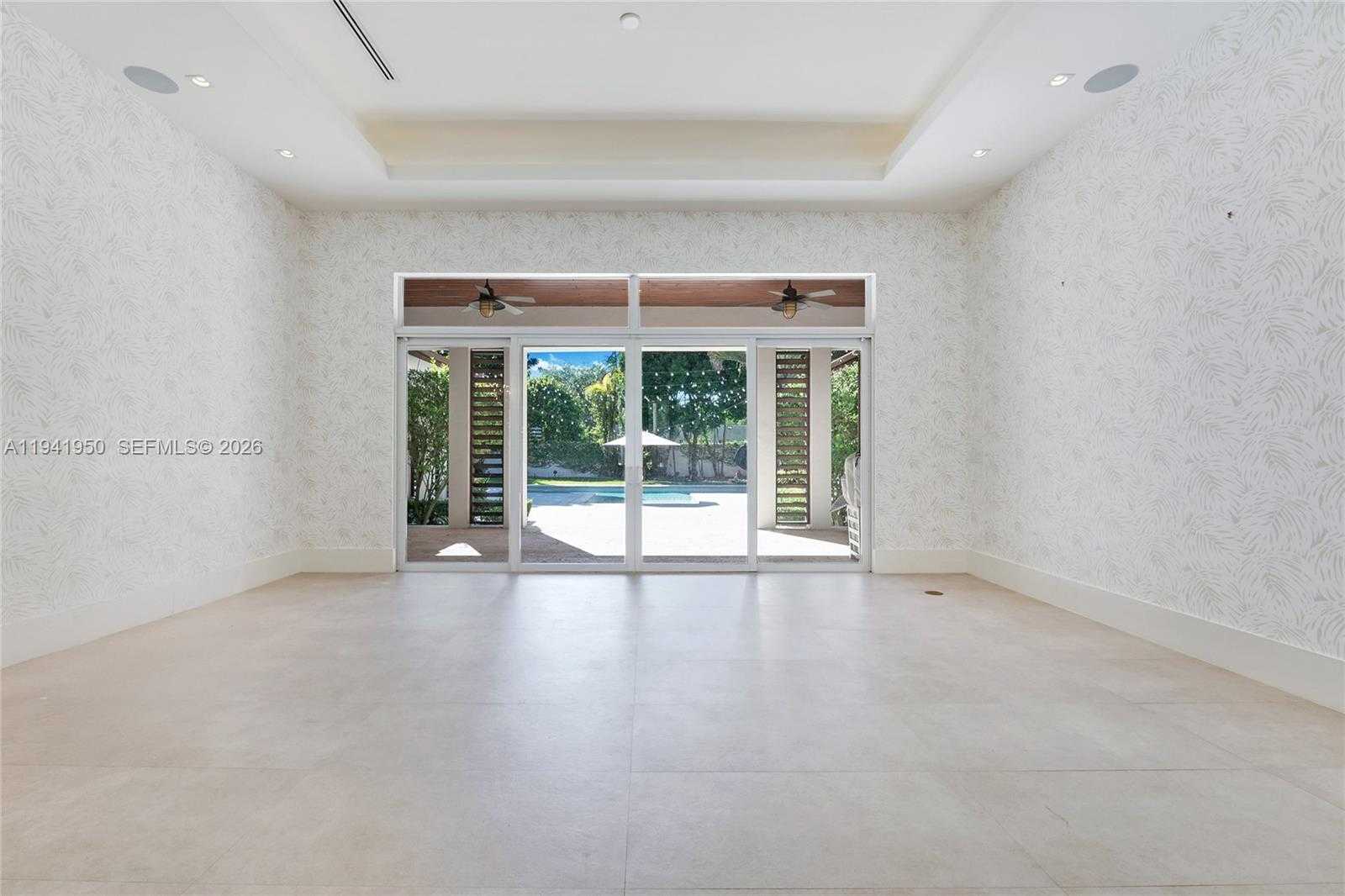 Small Image of 6880 SOUTH WEST 82ND AVE, Miami Number 3