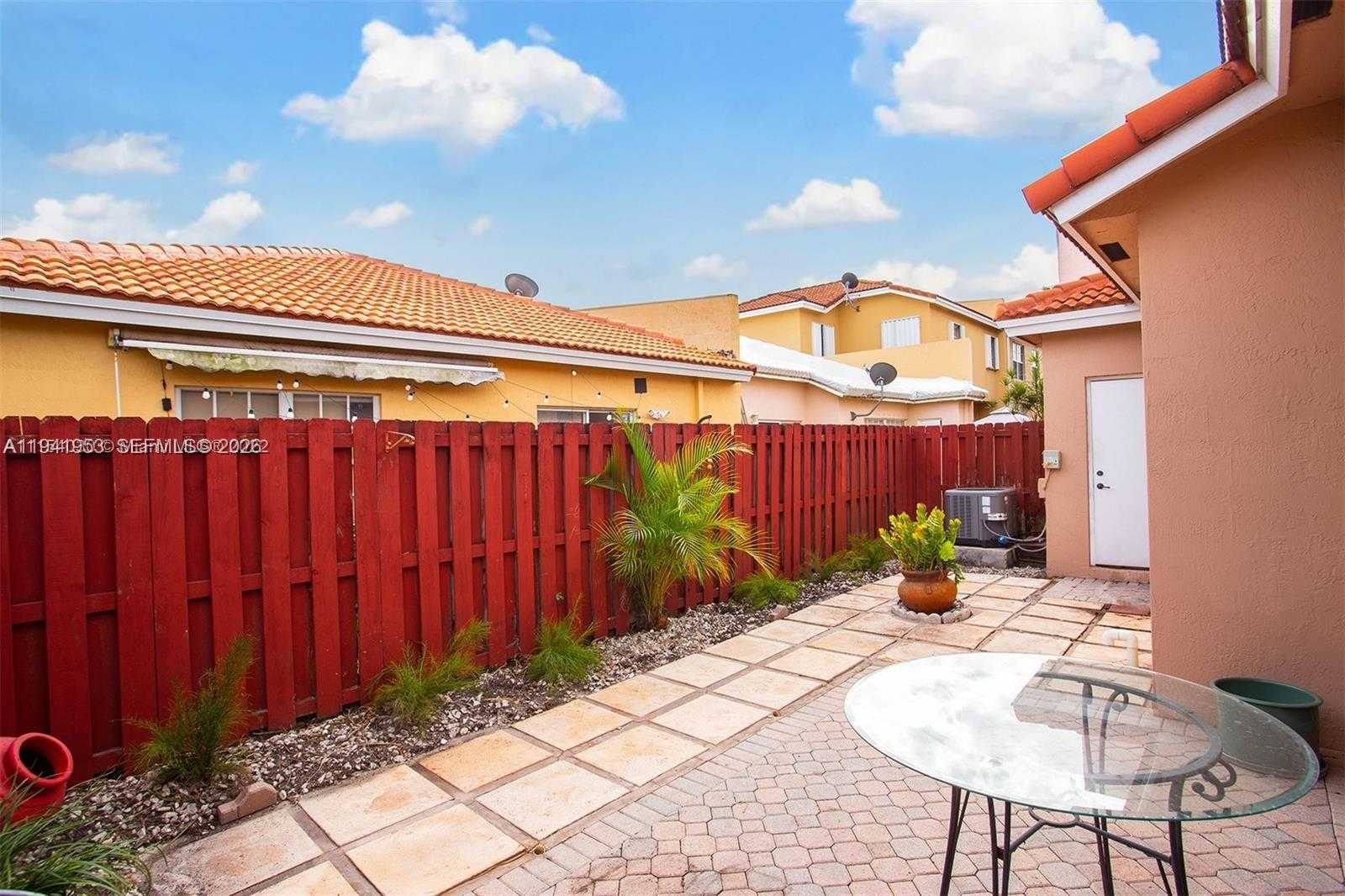 Small Image of 16222 SOUTH WEST 102ND TER, Miami Number 25