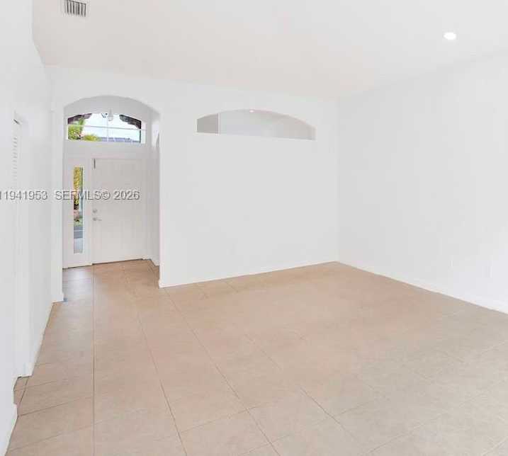 Small Image of 16222 SOUTH WEST 102ND TER, Miami Number 4