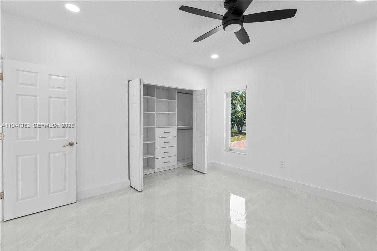 Small Image of 24555 SOUTH WEST 167TH AVE #1, Homestead Number 14