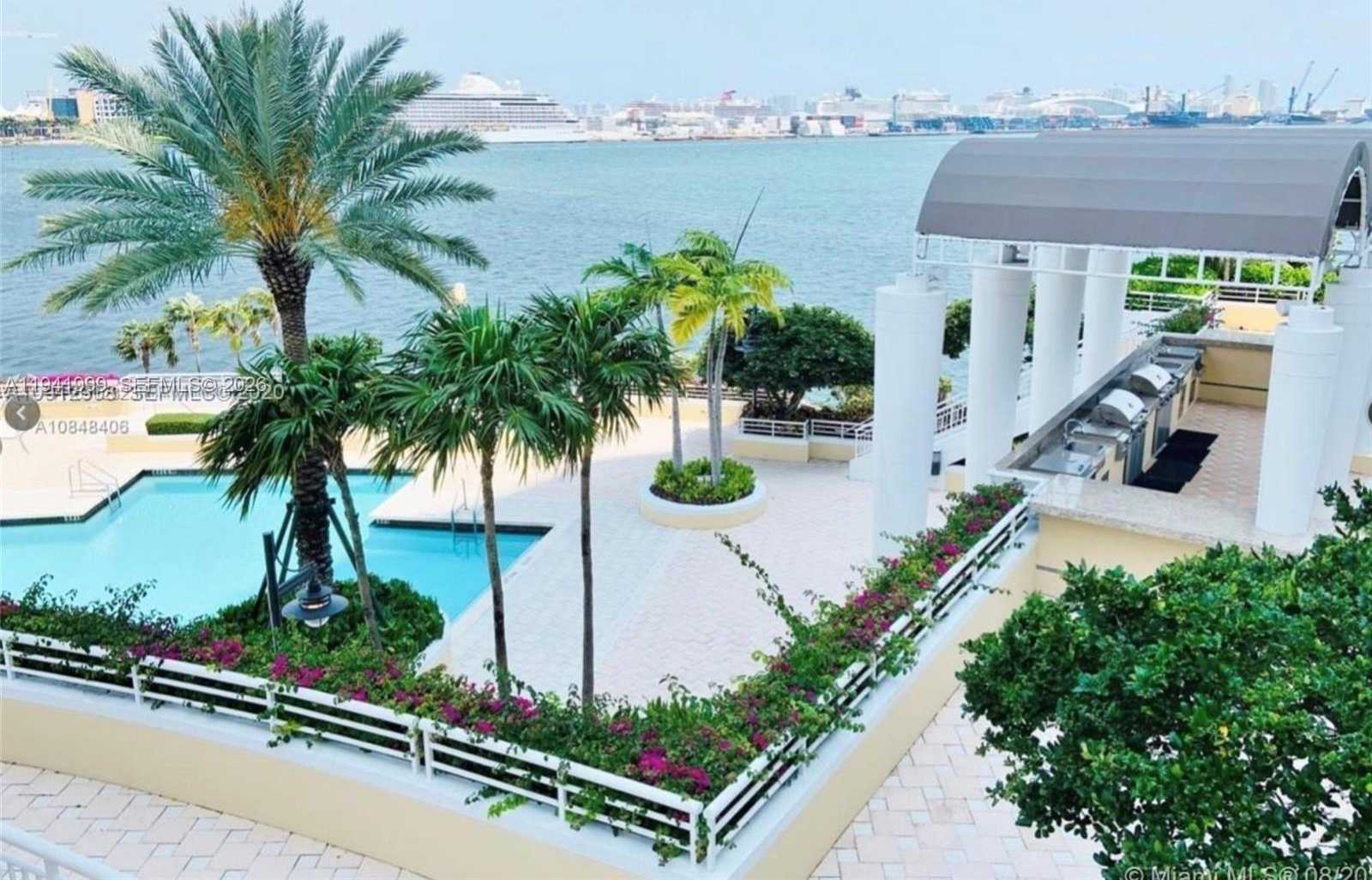 Small Image of 808 BRICKELL KEY DR #1003, Miami Number 12