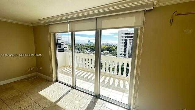Small Image of 625 BILTMORE WAY #1005, Coral Gables Number 15
