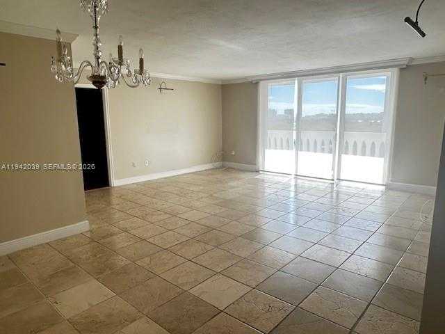 Small Image of 625 BILTMORE WAY #1005, Coral Gables Number 2