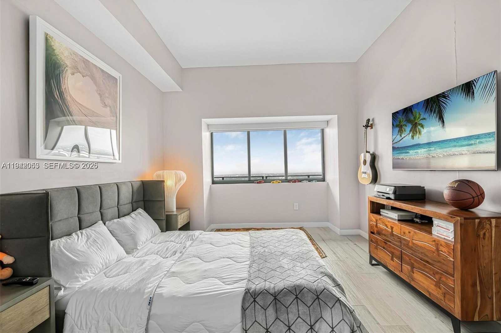 Small Image of 480 NORTH EAST 31ST ST #4804, Miami Number 11