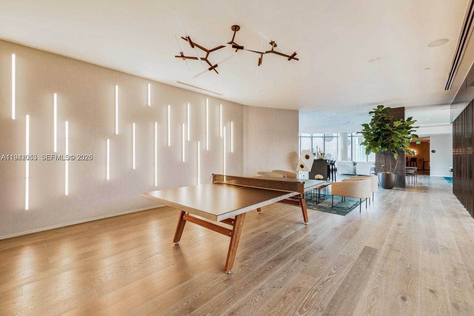 Small Image of 480 NORTH EAST 31ST ST #4804, Miami Number 17