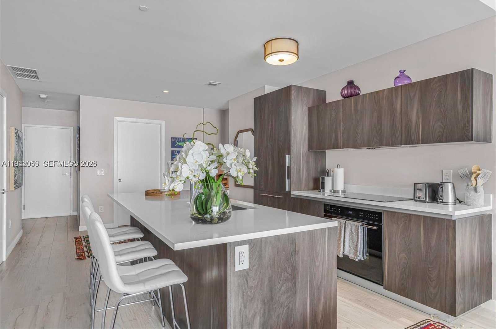 Small Image of 480 NORTH EAST 31ST ST #4804, Miami Number 5