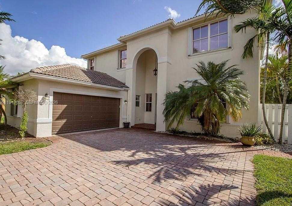 Small Image of 19416 SOUTH WEST 25TH CT, Miramar Number 2